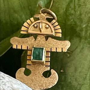 14 karat gold, Emerald, charm or pendant